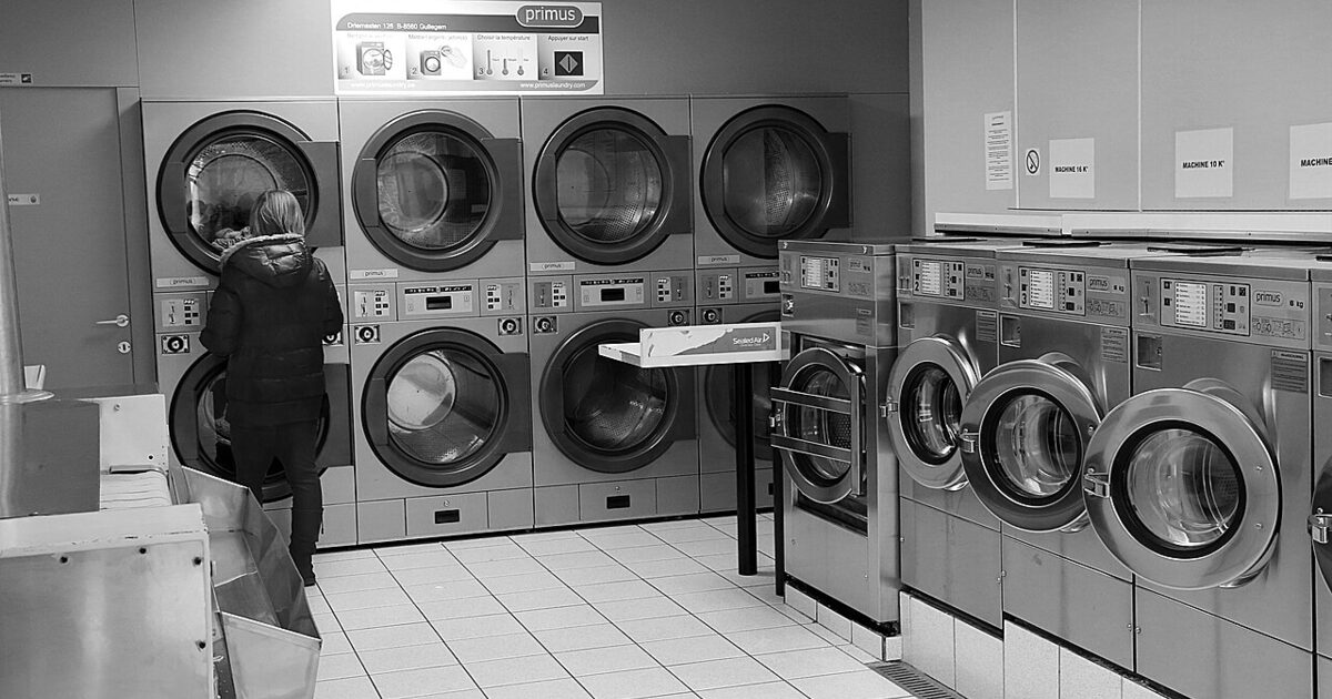 Zelfbedieningswasmachines bij Safareig L'Escala